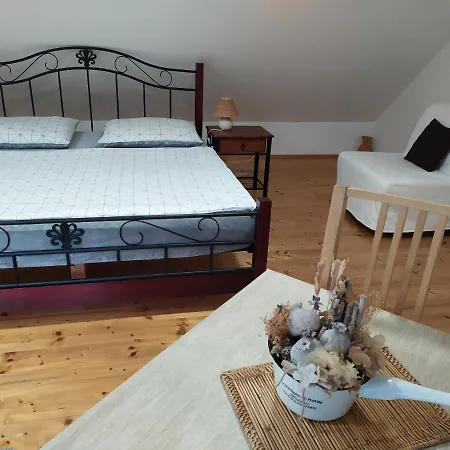 Daire Forest Romantic Brdy